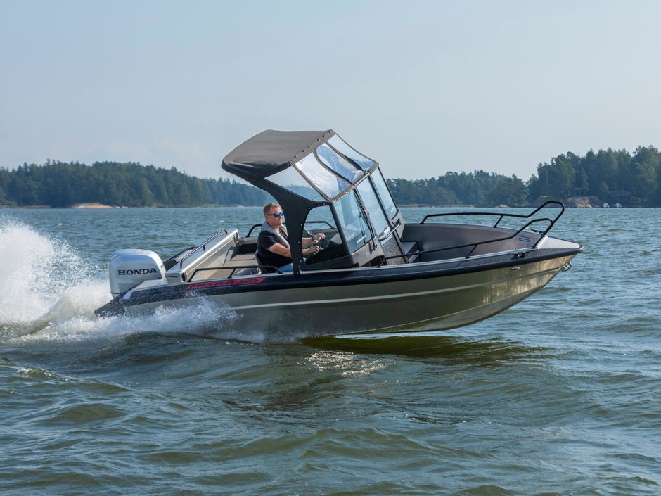 25ym-faster-525-sc-act-aws-02_reference